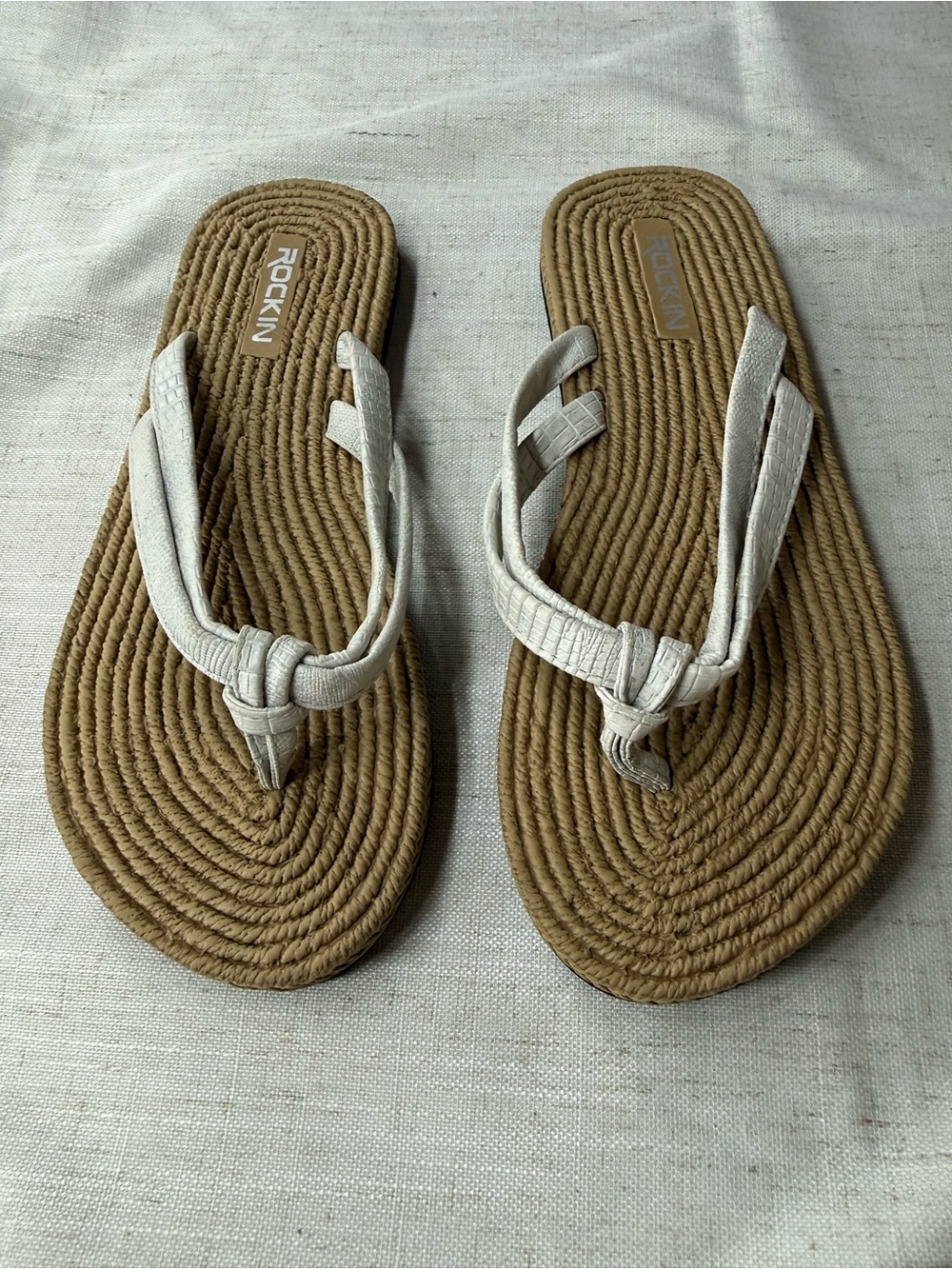 Rockin Neutral Rope-Style Thong Sandals in Beige